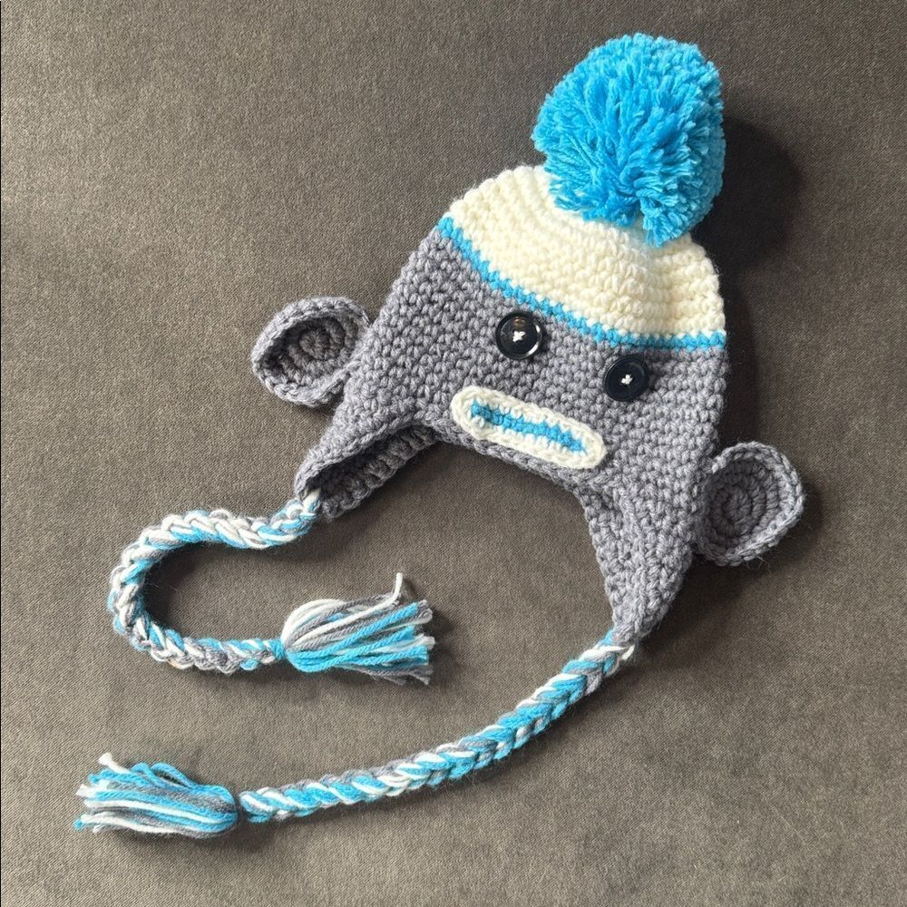 Daisy Baby Kids Infant Sock Monkey Beanie Hat Gray with Blue Pom 0-6 months NEW